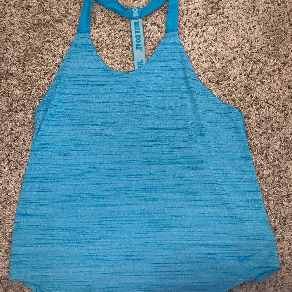 nike tank